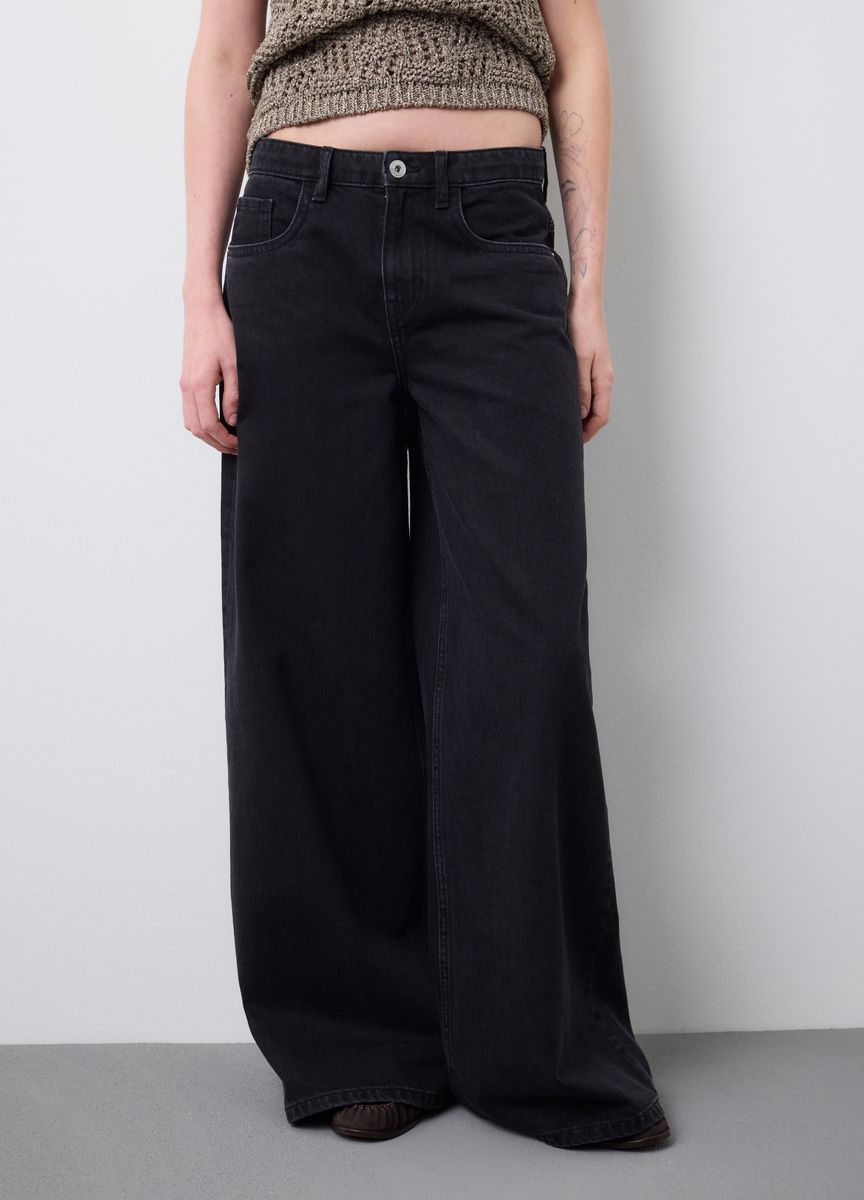 Klassische Stoffhose mit Bügelfalte