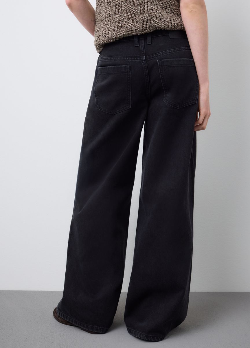 Klassische Stoffhose mit Bügelfalte