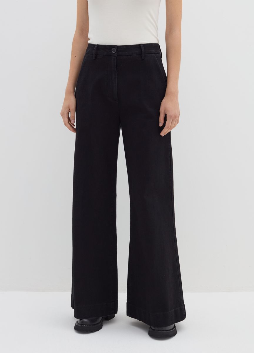 Klassische Stoffhose mit Bügelfalte