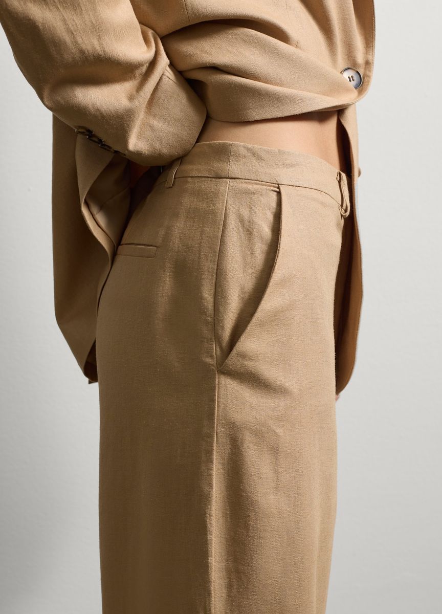 Klassische Stoffhose mit Bügelfalte