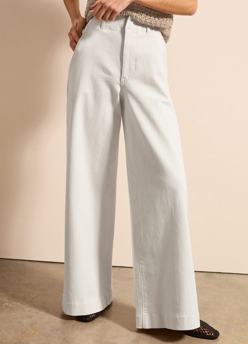 Klassische Stoffhose mit Bügelfalte