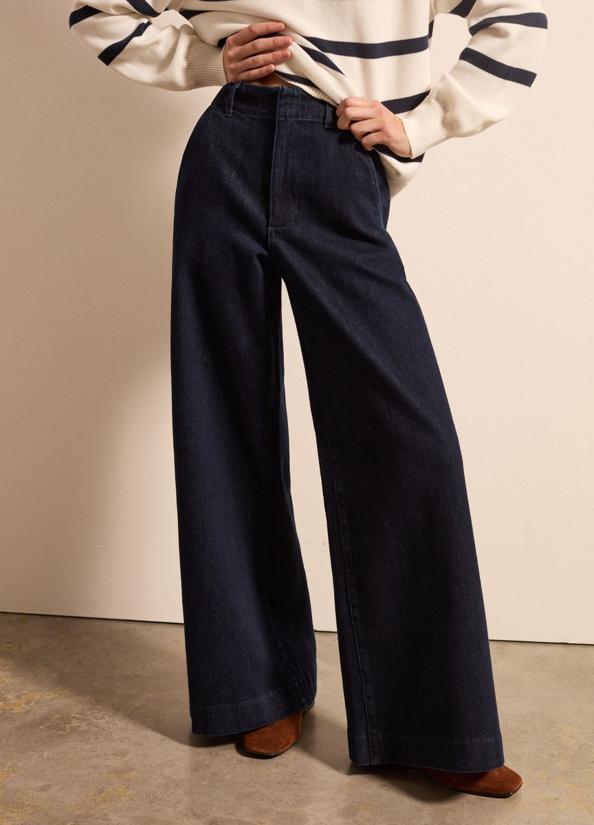 Klassische Stoffhose mit Bügelfalte