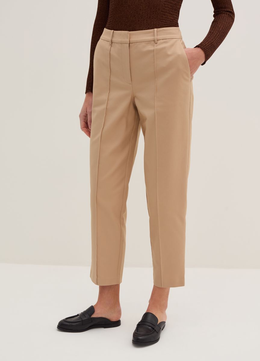 Klassische Stoffhose mit Bügelfalte