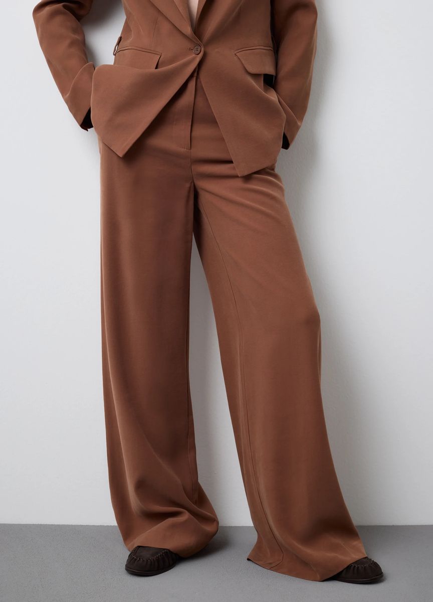 Elegante Anzughose mit weitem Bein