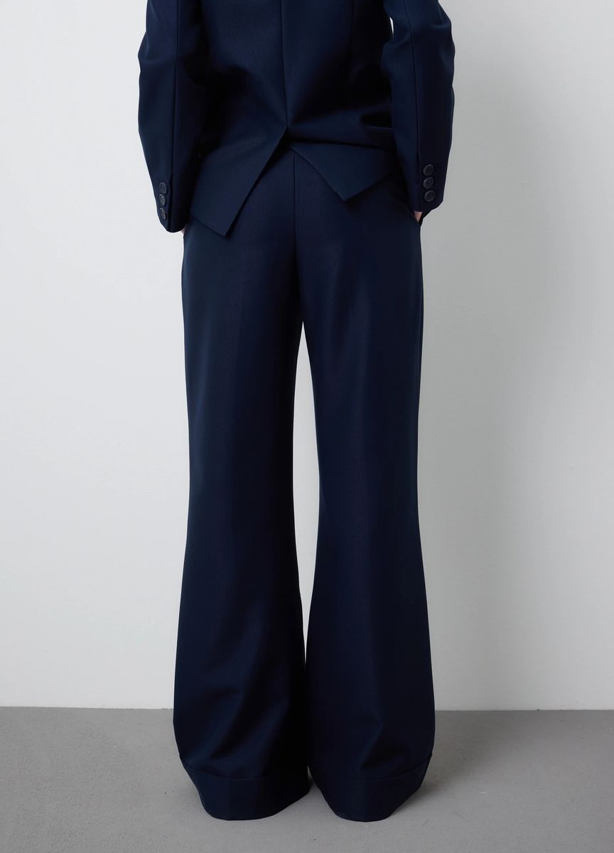 Elegante Anzughose mit weitem Bein