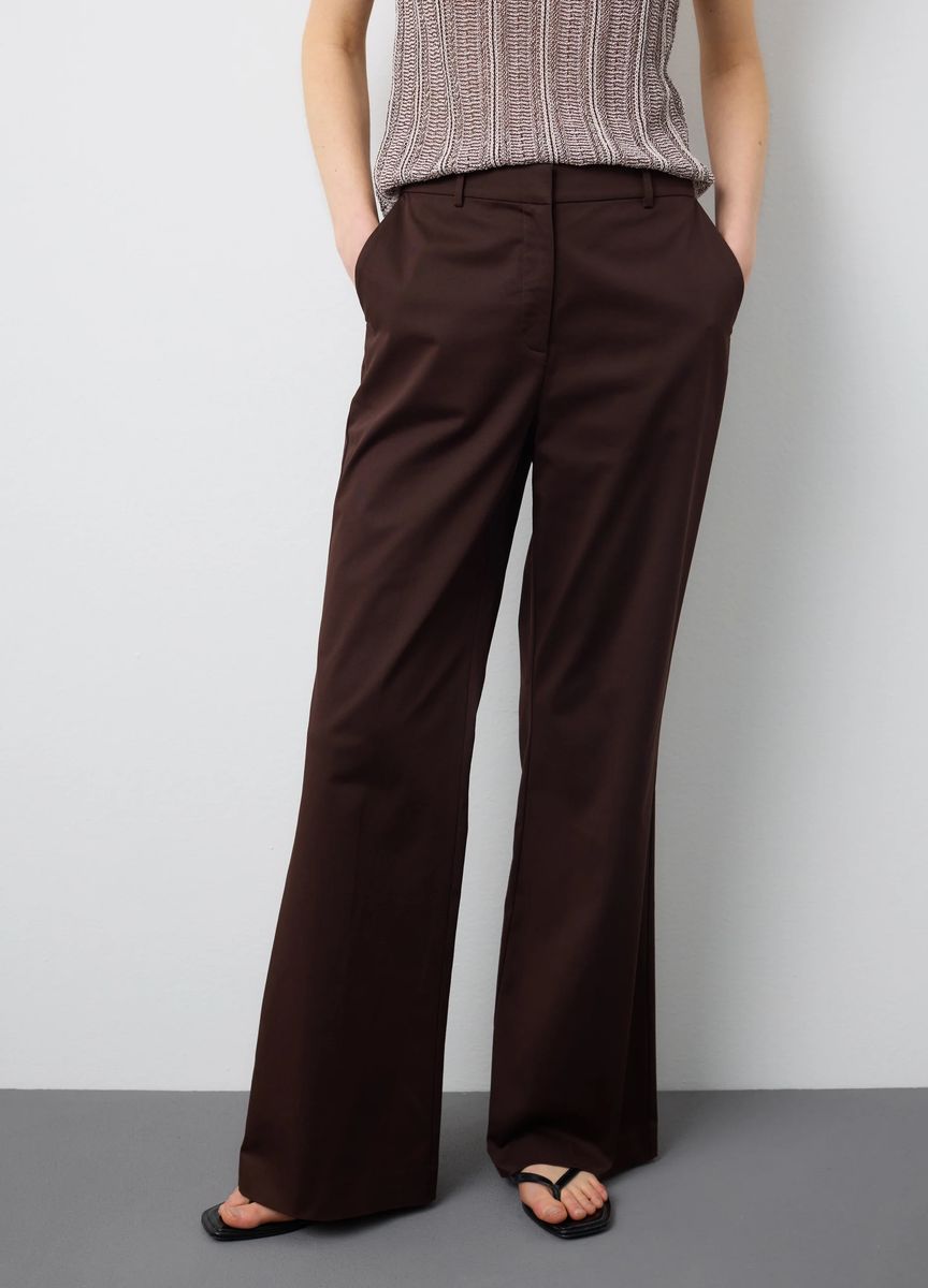 Elegante Anzughose mit weitem Bein
