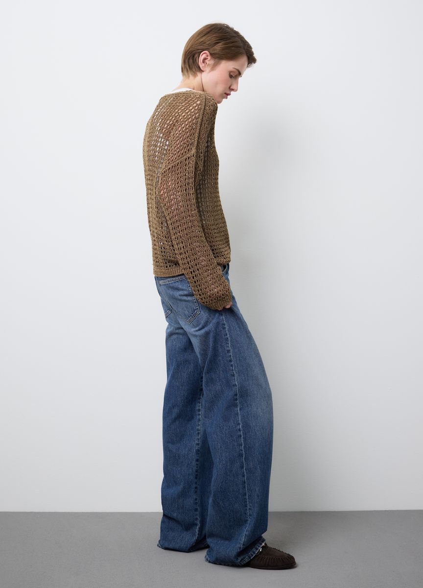 Asymmetrischer V-Ausschnitt-Strickpullover