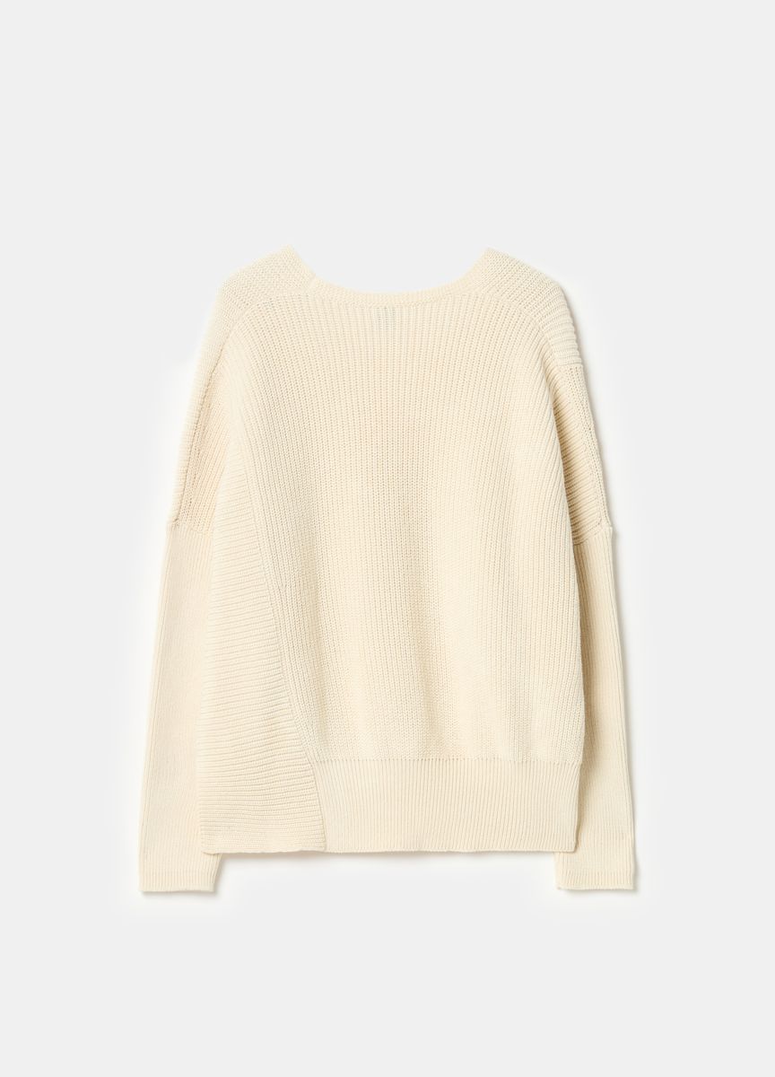 Asymmetrischer V-Ausschnitt-Strickpullover