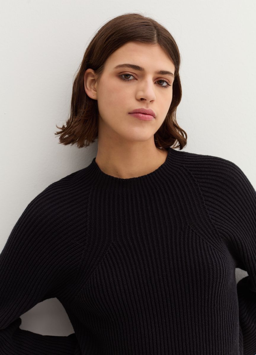Strukturierter Rippstrick-Raglanpullover