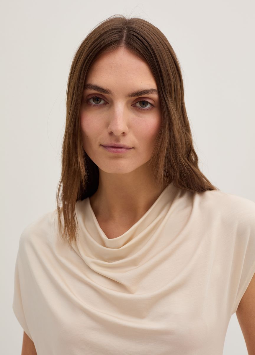 Elegantes Ärmelloses Top mit Wasserfallausschnitt