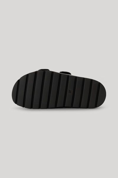 Glänzende Monogramm-Sandalen mit Doppelriemen