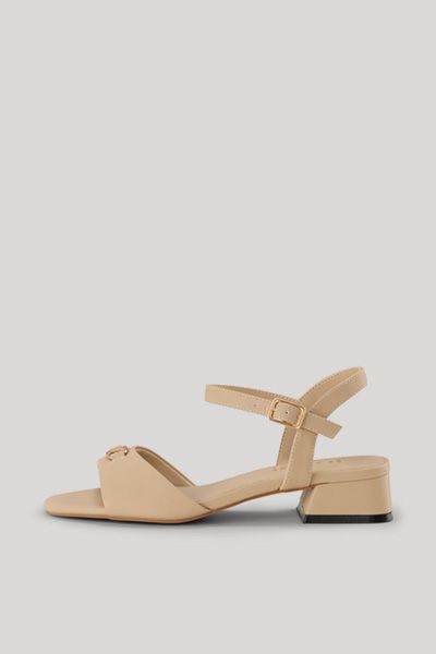 Elegante Riemchensandalen mit Blockabsatz