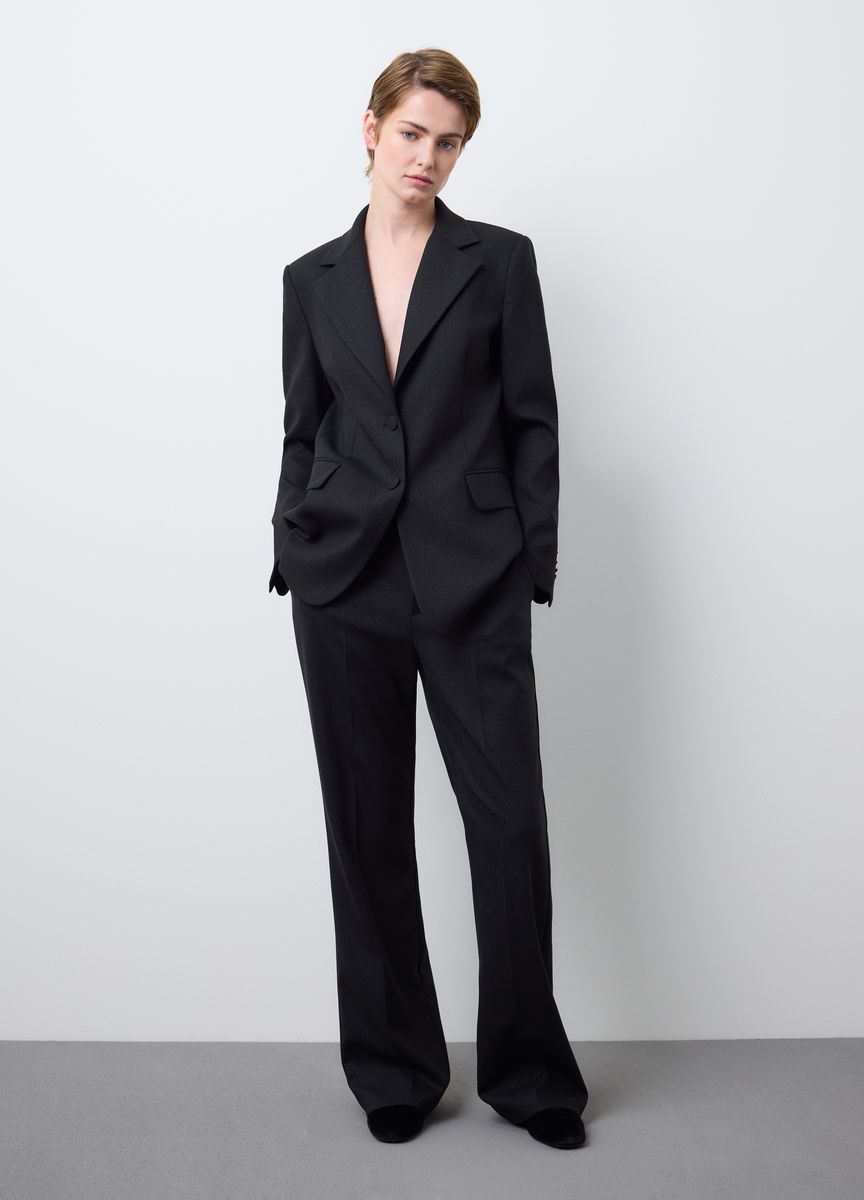 Eleganter schimmernder taillierter Blazer