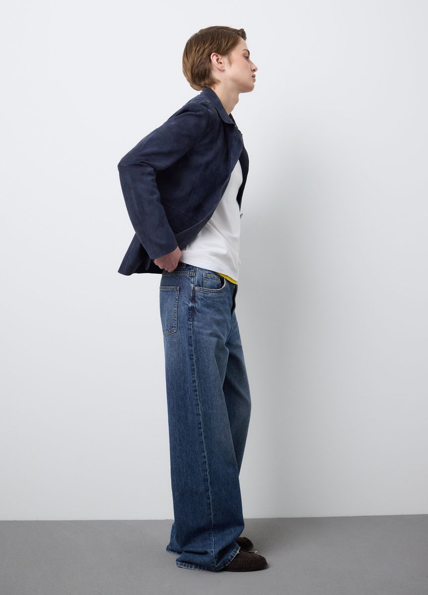 Taillierter Blazer in Wildleder-Optik
