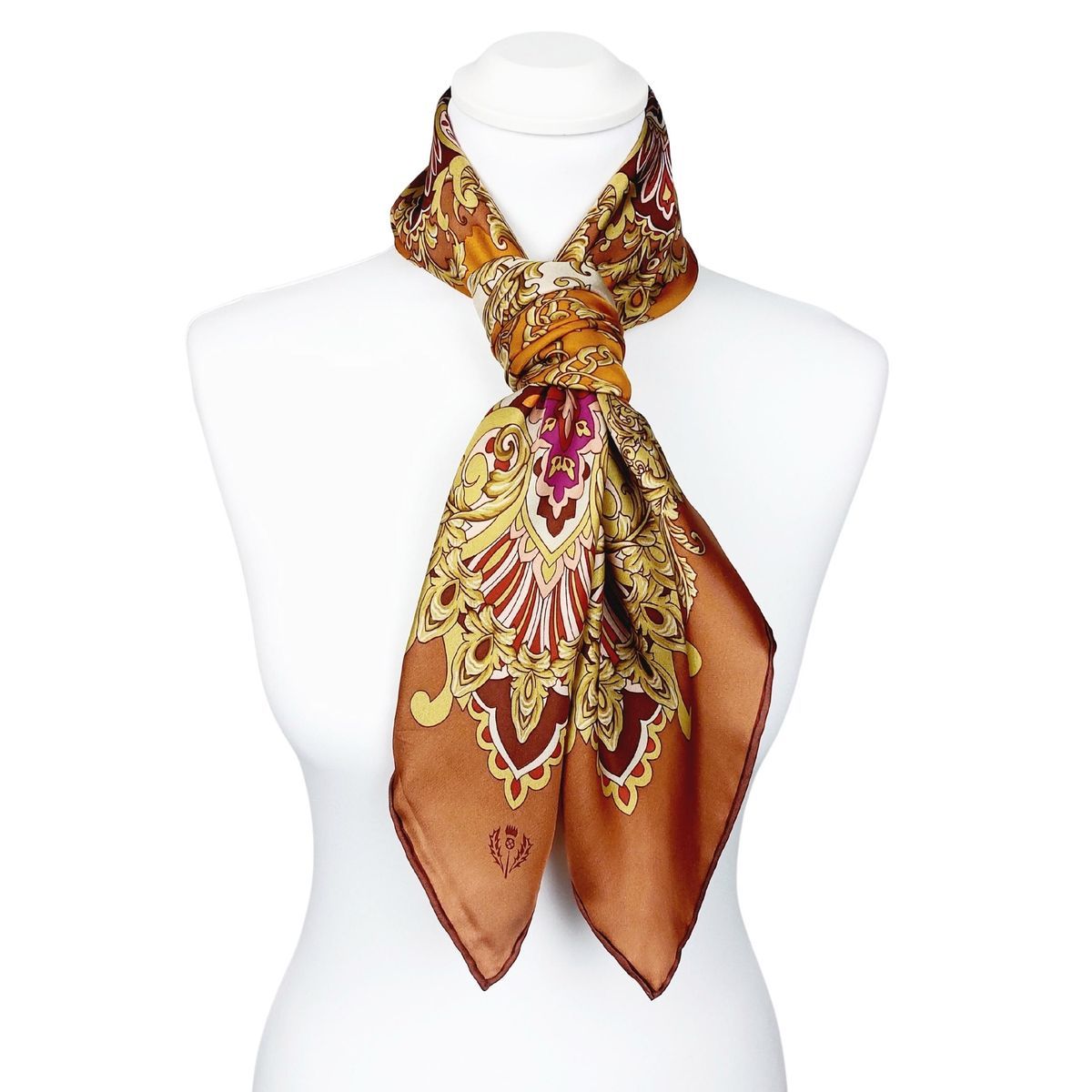 Elegantes Seidentuch mit Ornament-Muster