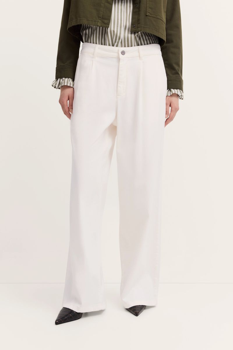 Entspannte weit geschnittene Stretch-Hose
