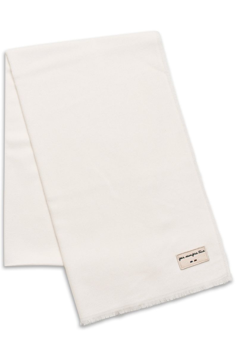 Weicher Fransenschal mit Patch