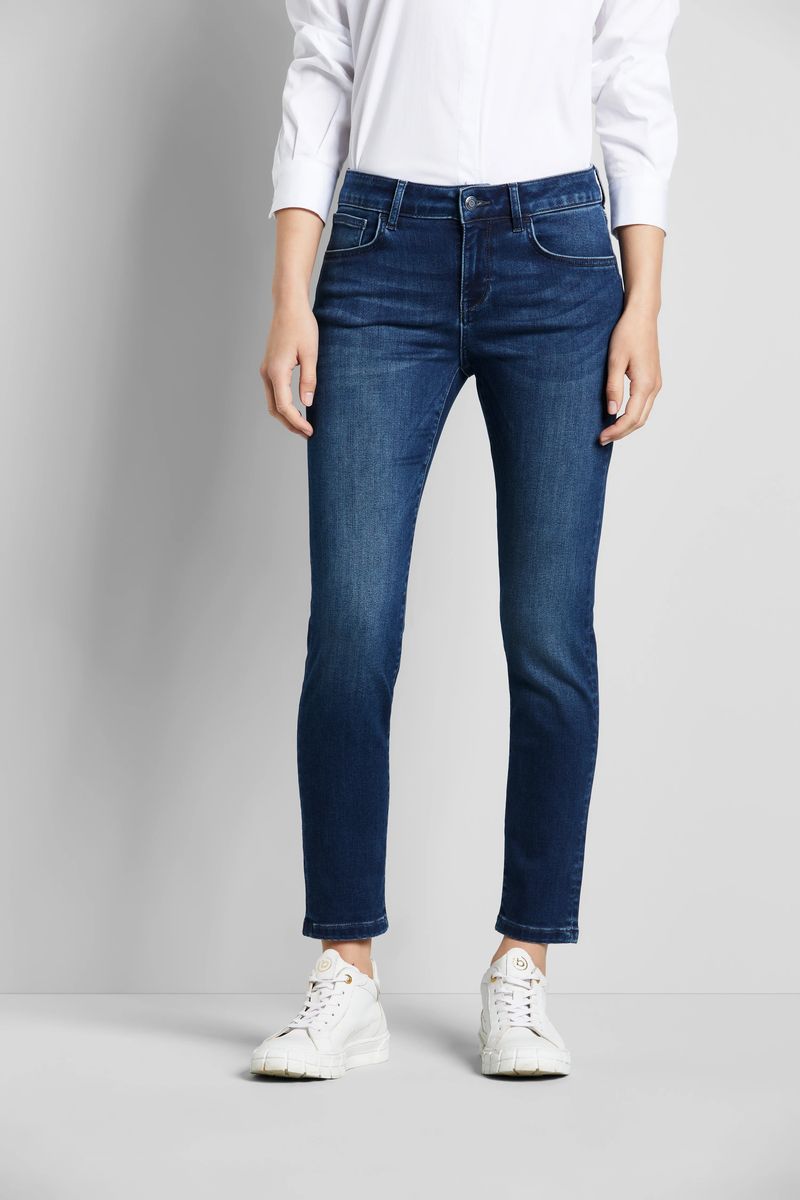Schmale 5-Pocket-Jeans mit verkürztem Bein