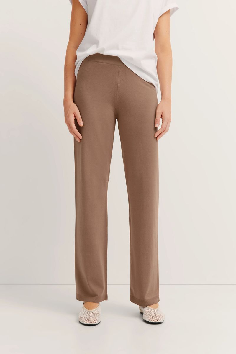 Strickhose mit dehnbarem Bund