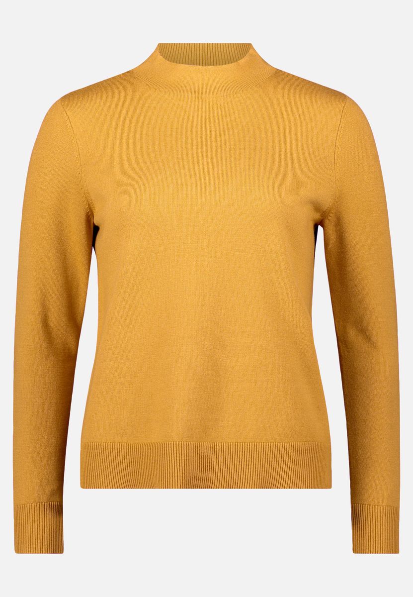 Minimalistischer Strickpullover mit Stehkragen