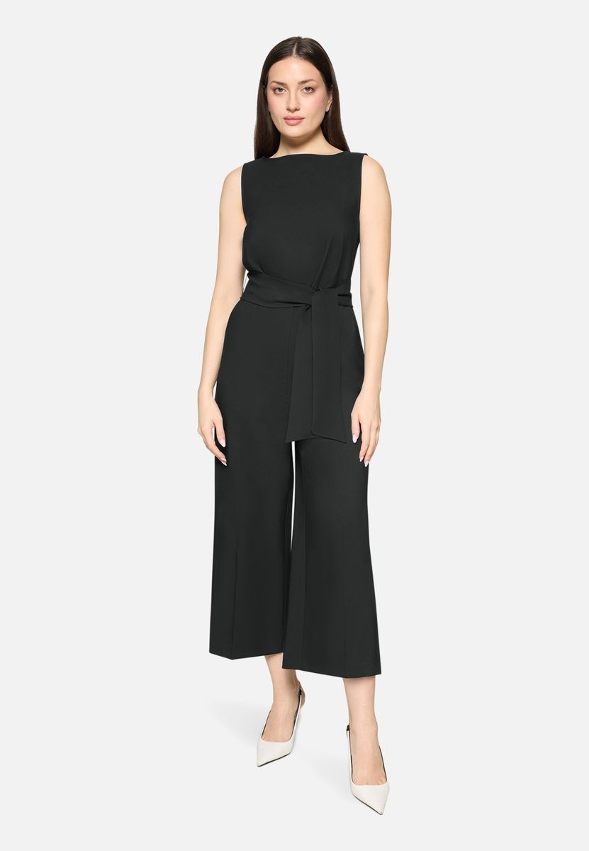 Eleganter Jumpsuit mit weitem Bein