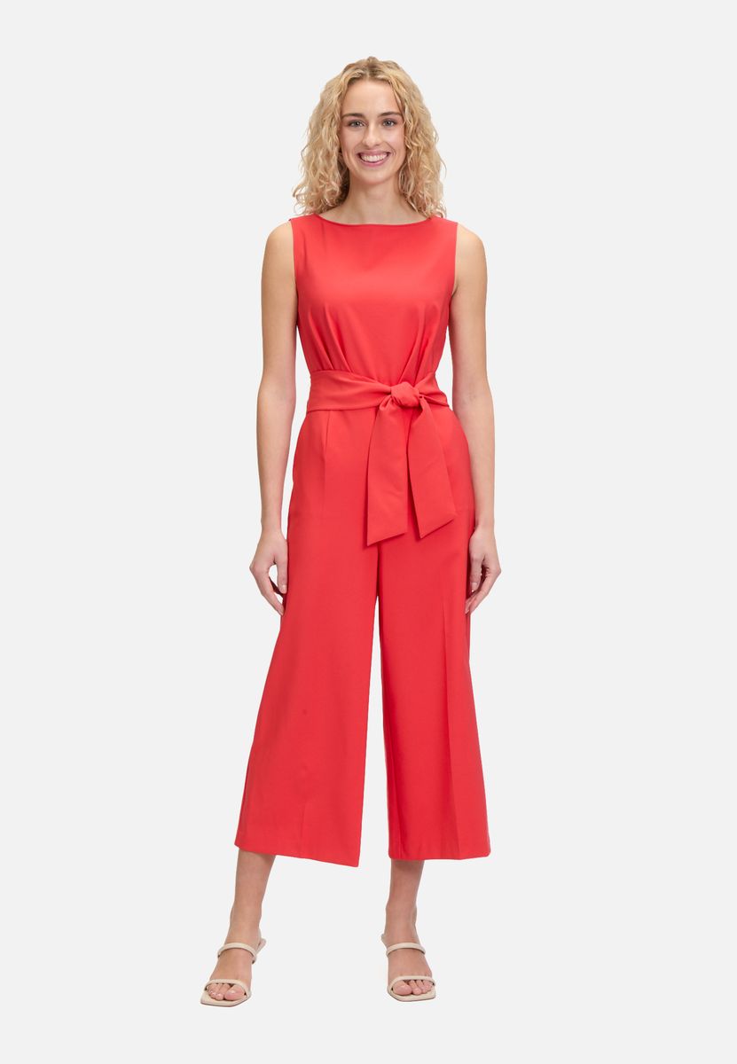 Eleganter Jumpsuit mit weitem Bein