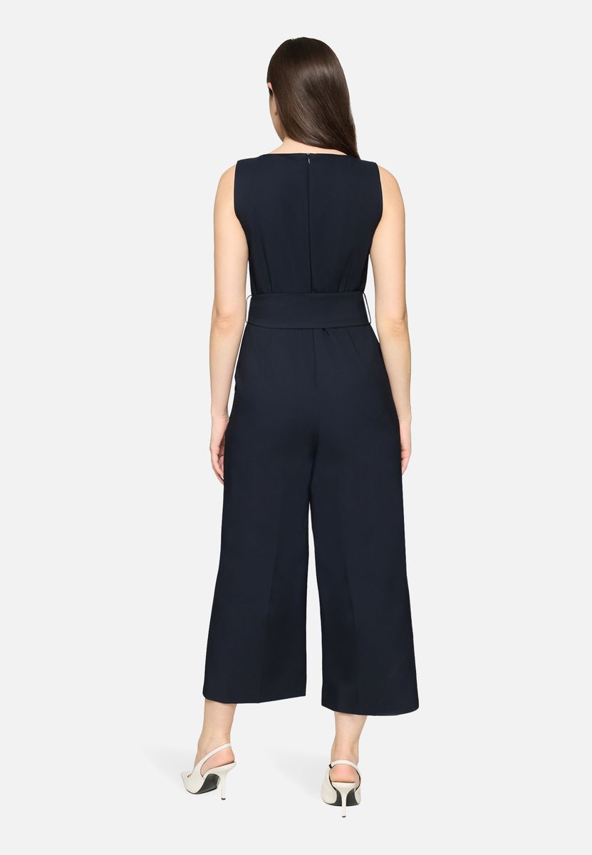 Eleganter Jumpsuit mit weitem Bein