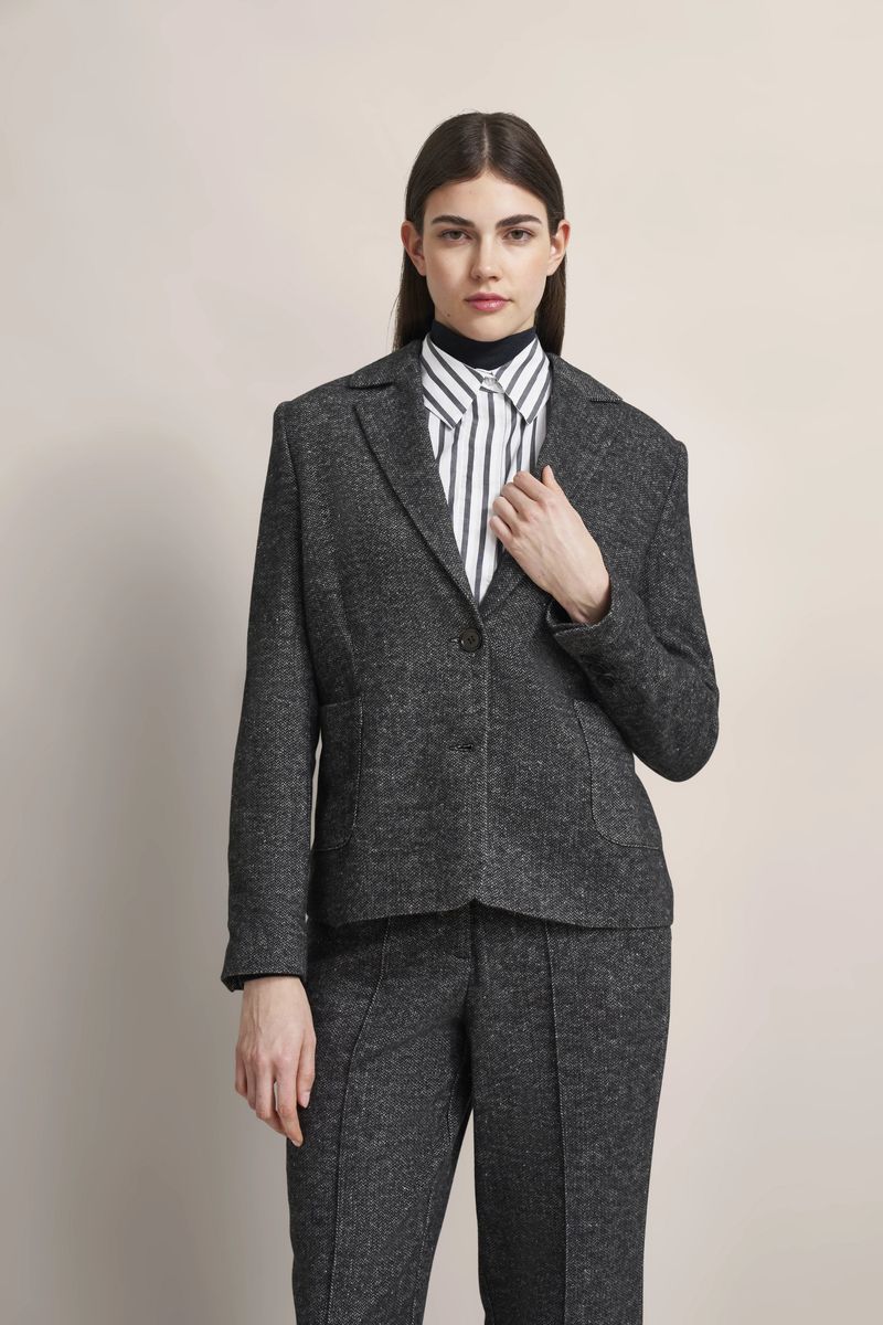 Edler strukturierter Wollmisch-Blazer