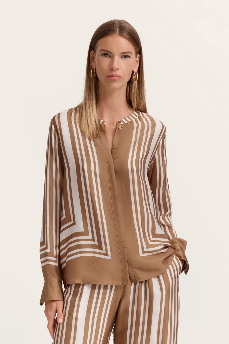 Viskose-Bluse mit geometrischem Streifenmuster