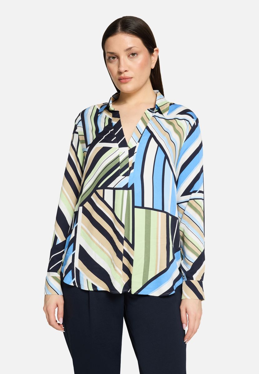 Schlupfbluse mit geometrischem Muster