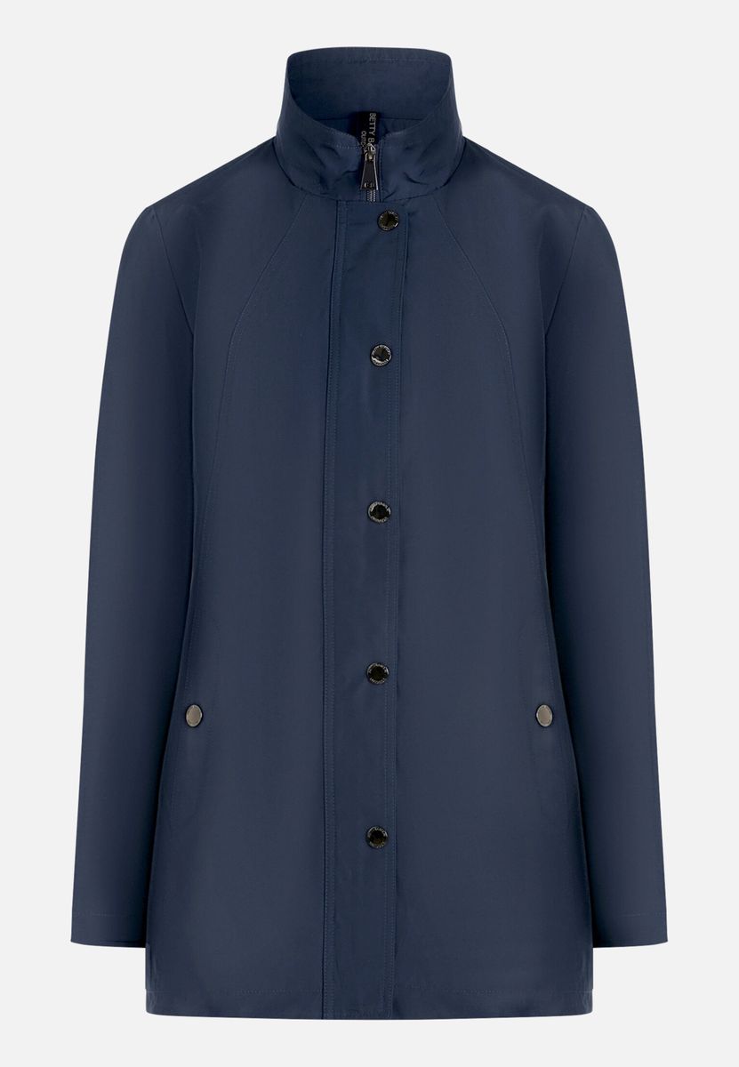 Taillierte Outdoorjacke mit Stehkragen