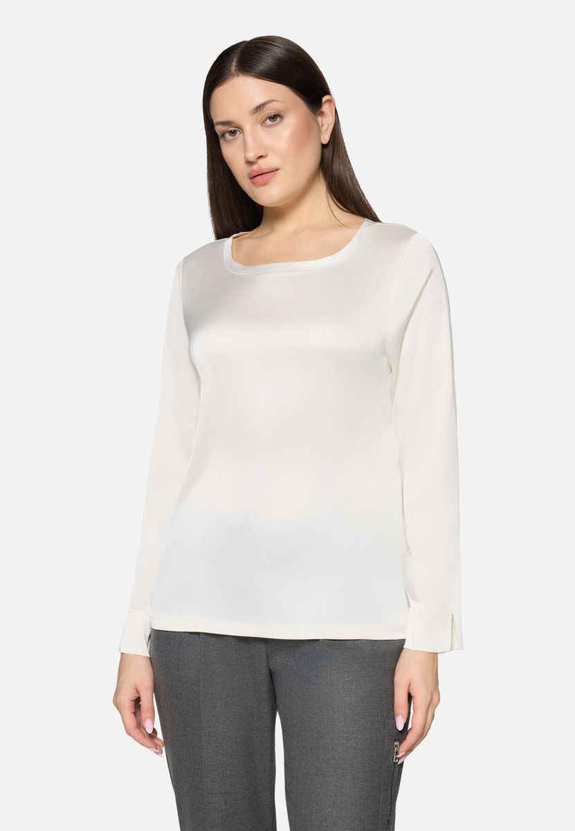 Elegante Satinbluse mit U-Boot-Ausschnitt