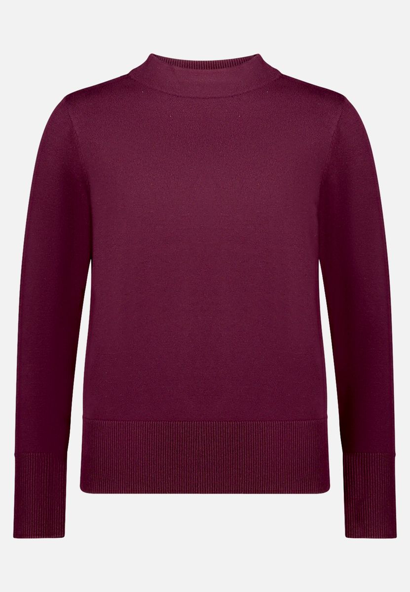 Eleganter Strickpullover mit Stehkragen