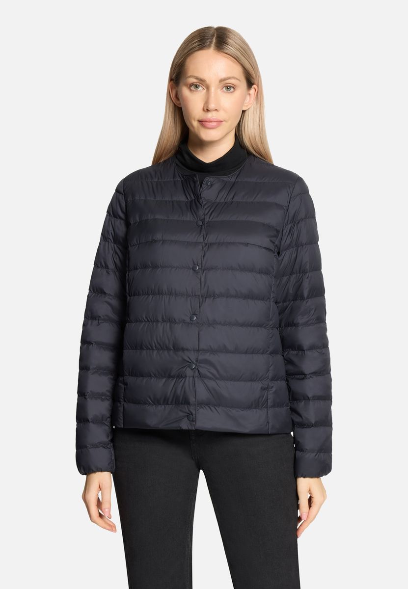 Gesteppte Daunenjacke mit Rundhalsausschnitt