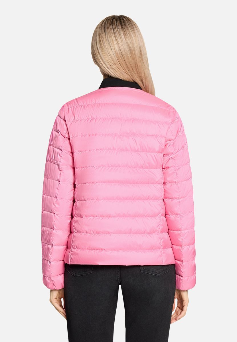 Gesteppte Daunenjacke mit Rundhalsausschnitt