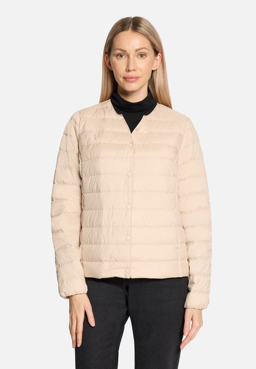 Gesteppte Daunenjacke mit Rundhalsausschnitt