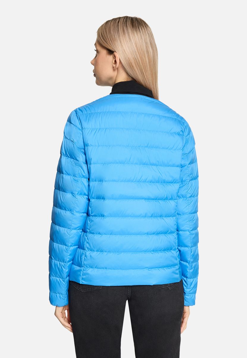 Gesteppte Daunenjacke mit Rundhalsausschnitt