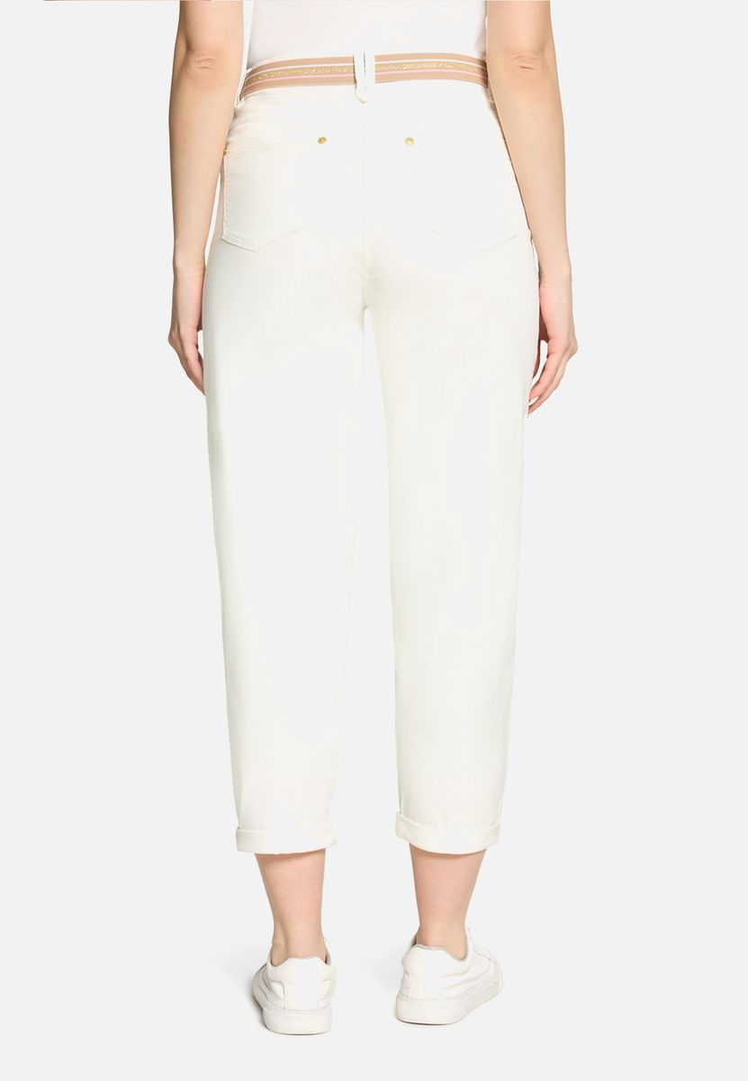 Slim Fit 7/8-Hose mit Gürtel