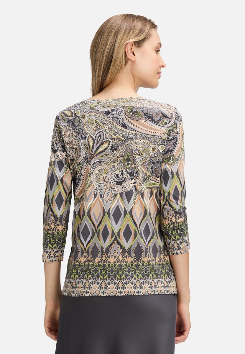 Gestreiftes Shirt mit U-Boot-Ausschnitt