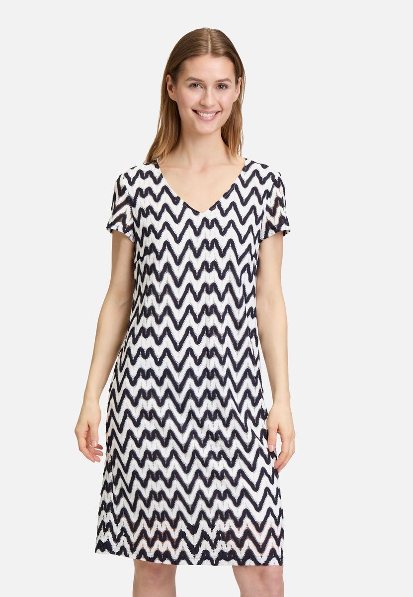 Mini-Sommerkleid mit Zickzack-Muster