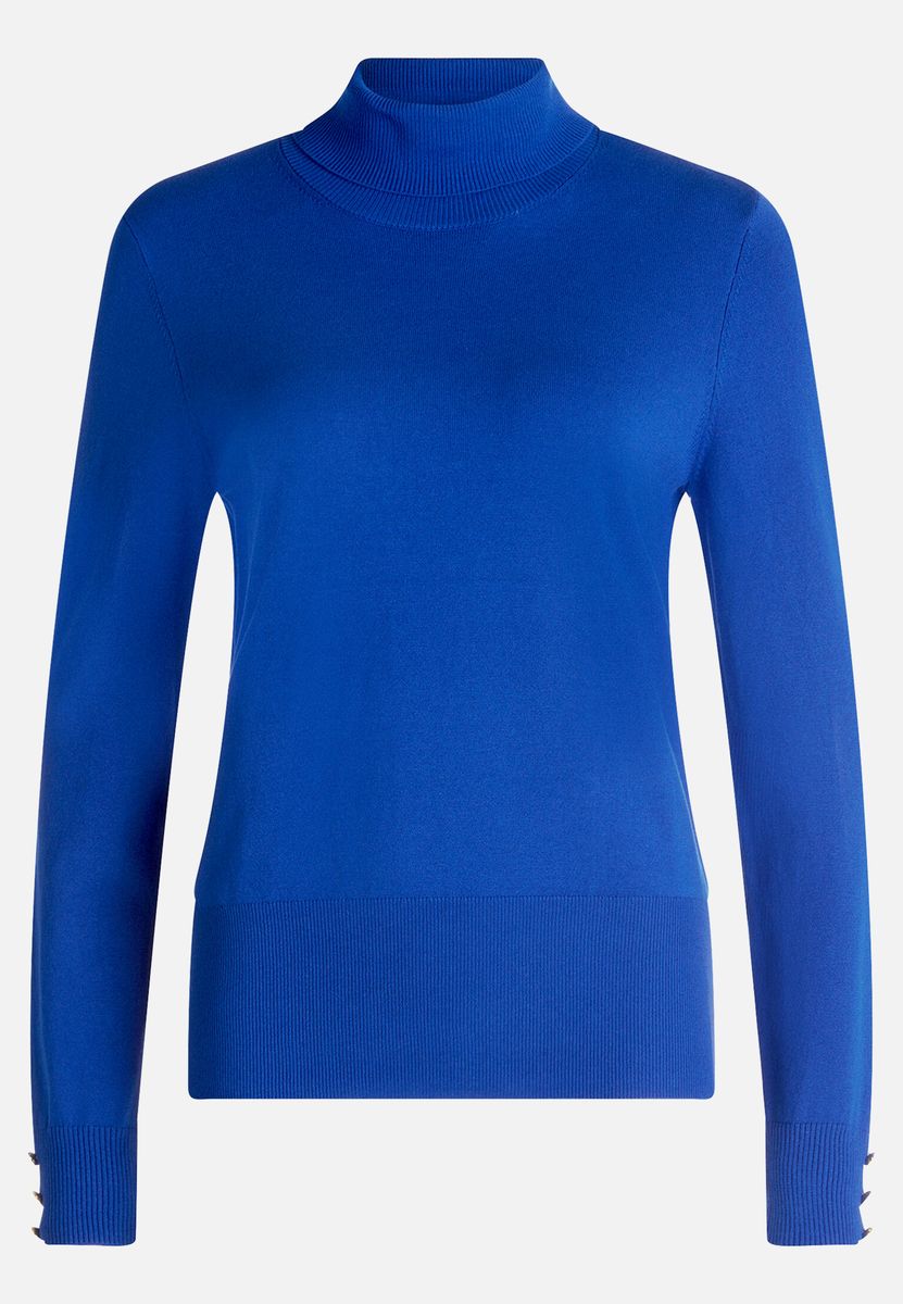 Figurnaher Rollkragenpullover mit Knopfdetails