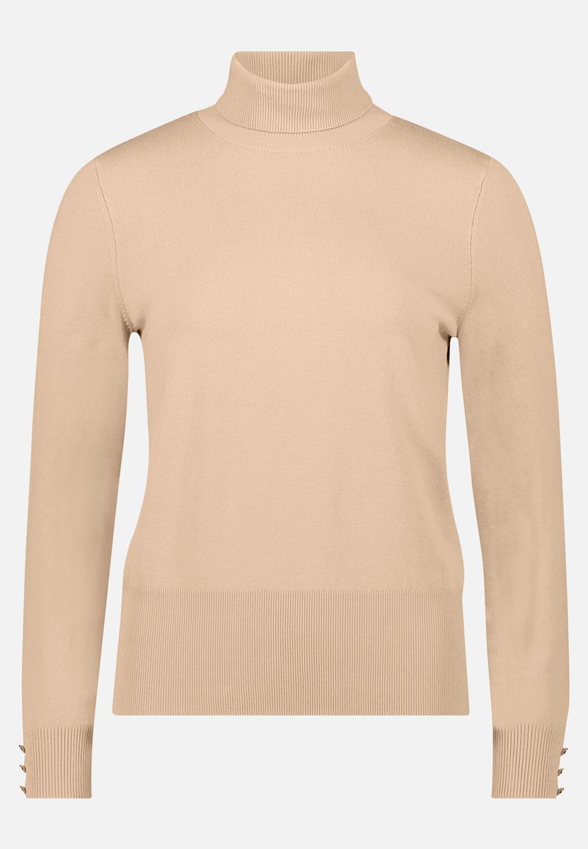 Figurnaher Rollkragenpullover mit Knopfdetails