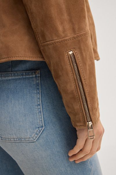 Hochwertige Bikerjacke aus Veloursleder