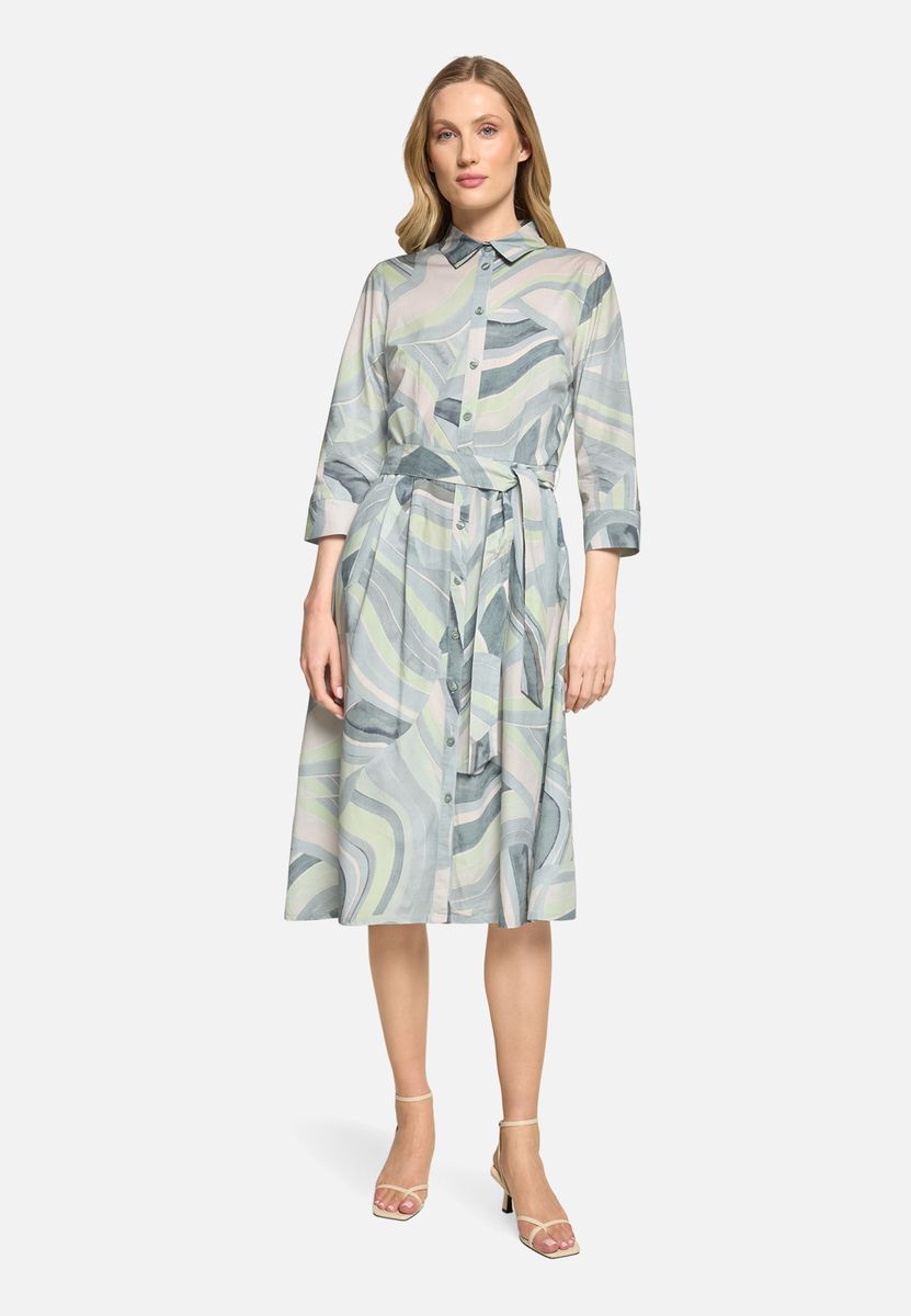 Hemdblusenkleid mit abstraktem Wirbelmuster