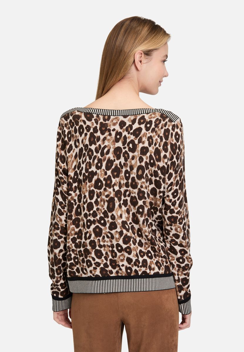 Leoparden-Strickpullover mit gestreiften Bündchen