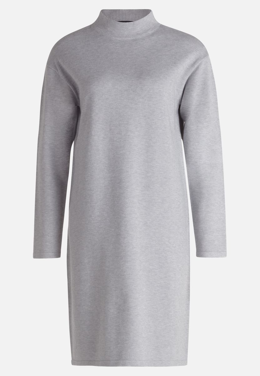 Strickkleid mit Stehkragen und Langarm