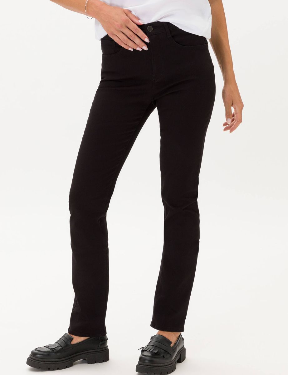 Klassische Five-Pocket-Denim im Slim-Fit