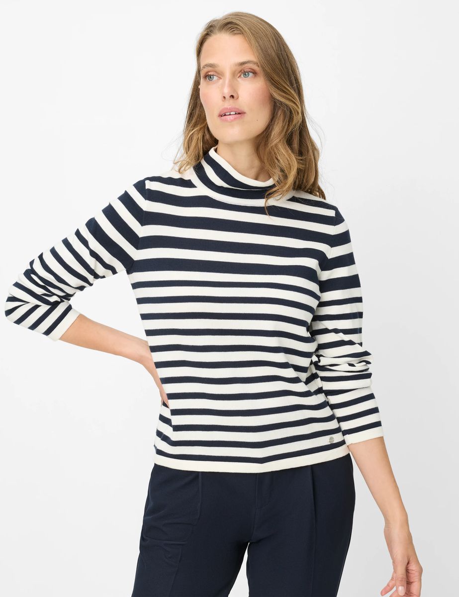 Rippstrickpullover mit U-Boot-Ausschnitt