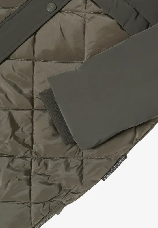 Langer Mantel im Strukturmix