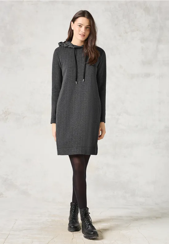 Knielanges Hoodie-Kleid mit Nadelstreifen